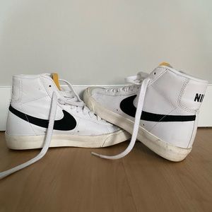 Nike Blazer Mid 77’ Vintage size 36.5 (6) Mens 4.5